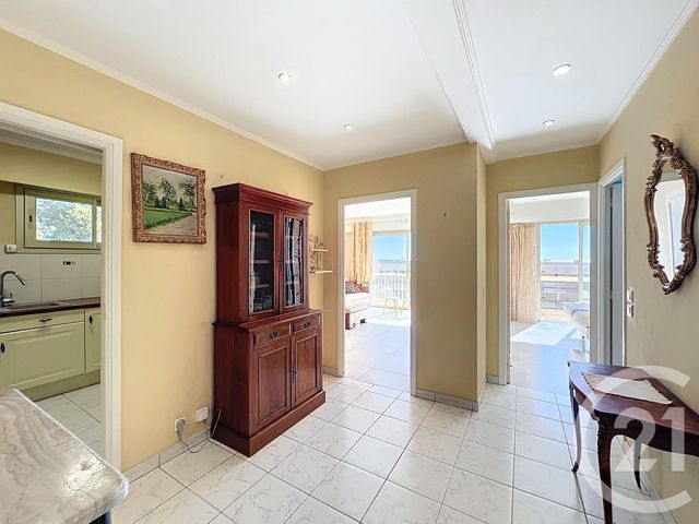 Appartement T2 &agrave; louer - 2 pi&egrave;ces - 52,68 m2 - Mandelieu La Napoule - 06 - PROVENCE-ALPES-COTE-D-AZUR