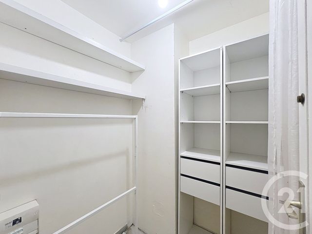 Appartement Studio &agrave; louer - 1 pi&egrave;ce - 28,09 m2 - Cannes - 06 - PROVENCE-ALPES-COTE-D-AZUR