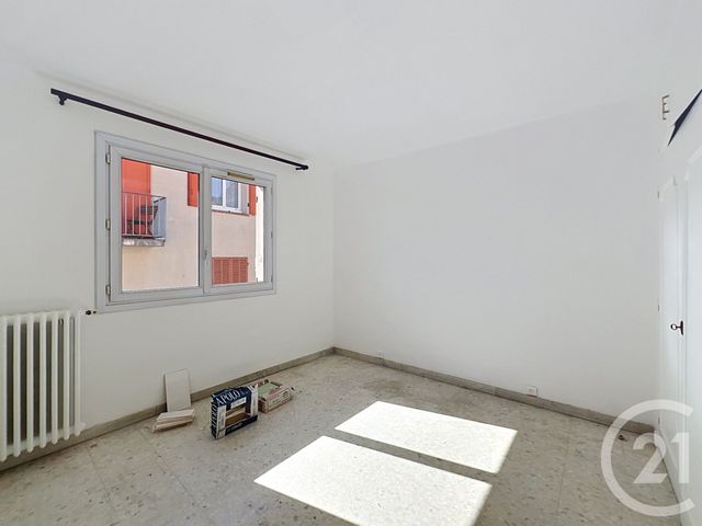 Appartement T4 &agrave; louer - 4 pi&egrave;ces - 85,43 m2 - Mandelieu La Napoule - 06 - PROVENCE-ALPES-COTE-D-AZUR