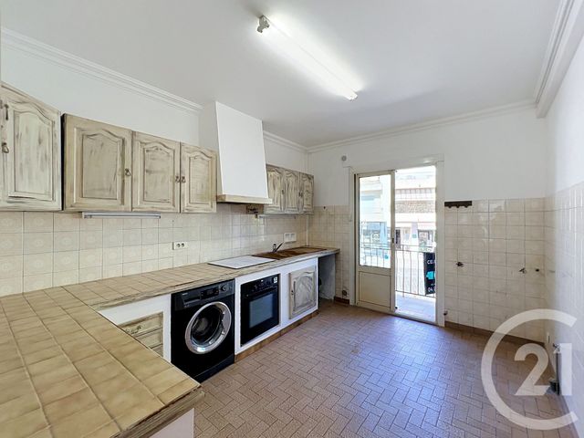 Appartement T4 &agrave; louer - 4 pi&egrave;ces - 85,43 m2 - Mandelieu La Napoule - 06 - PROVENCE-ALPES-COTE-D-AZUR