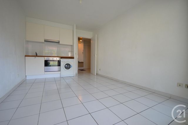 Appartement F2 à louer MANDELIEU LA NAPOULE