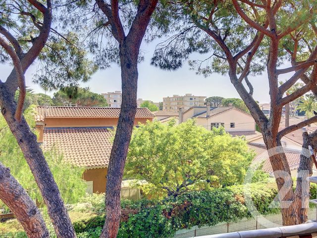 Appartement Studio &agrave; louer - 1 pi&egrave;ce - 18,62 m2 - Mandelieu La Napoule - 06 - PROVENCE-ALPES-COTE-D-AZUR