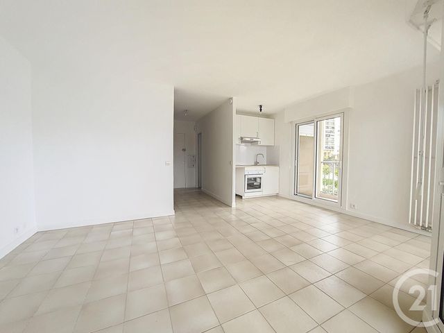 Appartement F1 à louer MANDELIEU LA NAPOULE