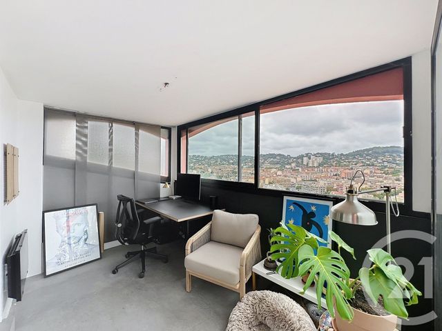 Appartement T2 &agrave; louer - 2 pi&egrave;ces - 48,35 m2 - Vallauris - 06 - PROVENCE-ALPES-COTE-D-AZUR