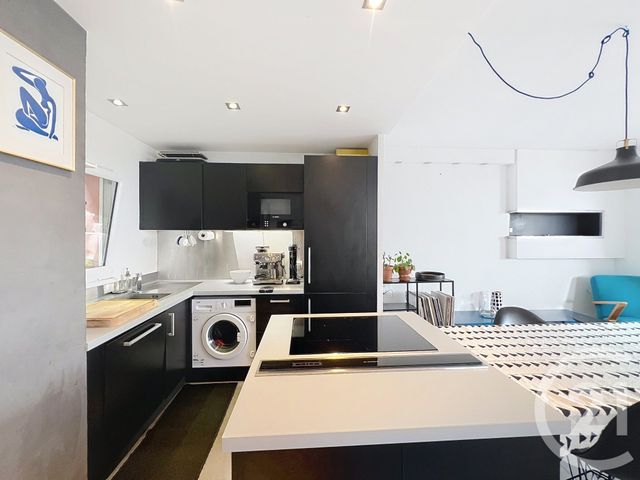Appartement T2 &agrave; louer - 2 pi&egrave;ces - 48,35 m2 - Vallauris - 06 - PROVENCE-ALPES-COTE-D-AZUR