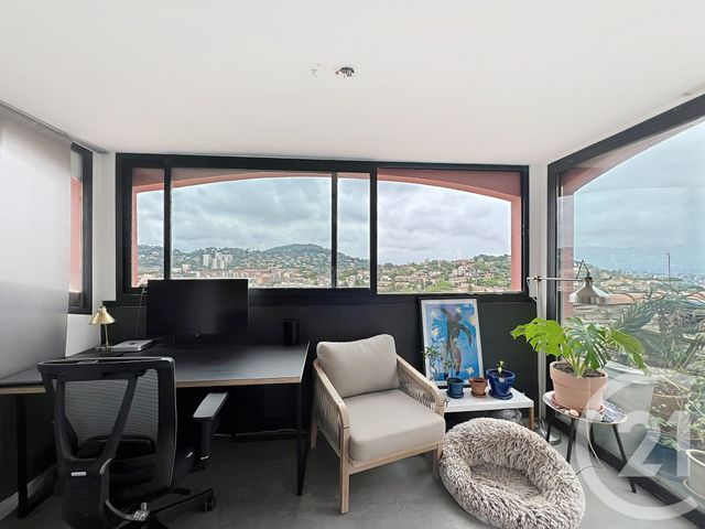 Appartement T2 &agrave; louer - 2 pi&egrave;ces - 48,35 m2 - Vallauris - 06 - PROVENCE-ALPES-COTE-D-AZUR