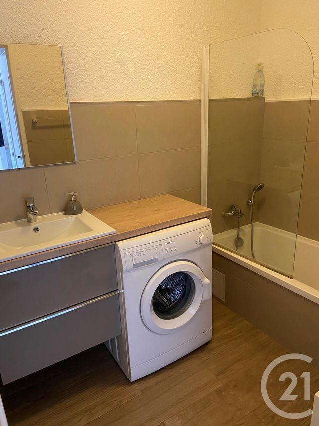 Appartement T2 &agrave; louer - 2 pi&egrave;ces - 36,03 m2 - Mandelieu La Napoule - 06 - PROVENCE-ALPES-COTE-D-AZUR
