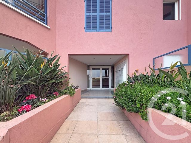 Appartement F3 &agrave; vendre - 3 pi&egrave;ces - 82 m2 - Mandelieu La Napoule - 06 - PROVENCE-ALPES-COTE-D-AZUR