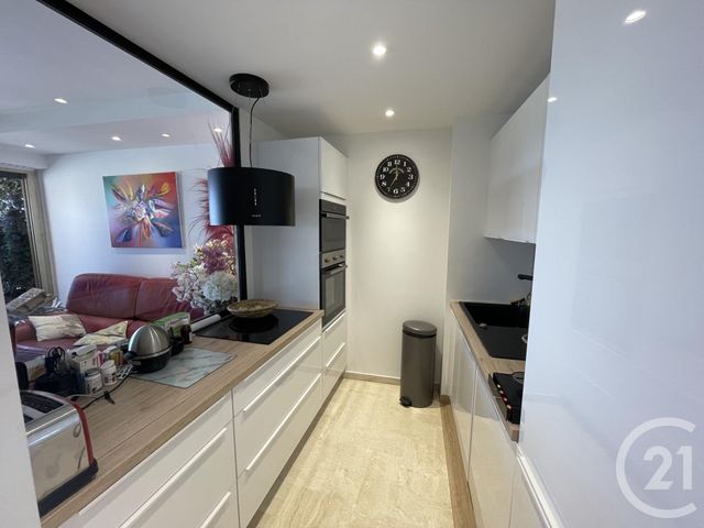 Appartement F3 &agrave; vendre - 3 pi&egrave;ces - 61 m2 - Mandelieu La Napoule - 06 - PROVENCE-ALPES-COTE-D-AZUR