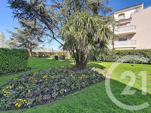 Appartement F2 &agrave; vendre - 2 pi&egrave;ces - 48,92 m2 - Mandelieu La Napoule - 06 - PROVENCE-ALPES-COTE-D-AZUR