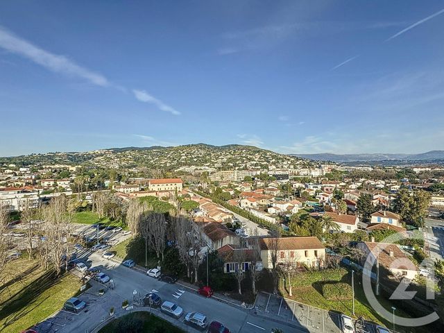 Appartement F1 &agrave; vendre - 1 pi&egrave;ce - 27,90 m2 - Mandelieu La Napoule - 06 - PROVENCE-ALPES-COTE-D-AZUR