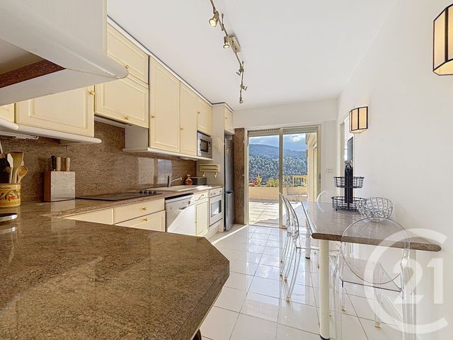 Appartement F5 &agrave; vendre - 5 pi&egrave;ces - 122,57 m2 - Mandelieu La Napoule - 06 - PROVENCE-ALPES-COTE-D-AZUR