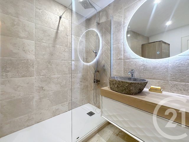 Appartement F3 &agrave; vendre - 3 pi&egrave;ces - 69 m2 - Mandelieu La Napoule - 06 - PROVENCE-ALPES-COTE-D-AZUR
