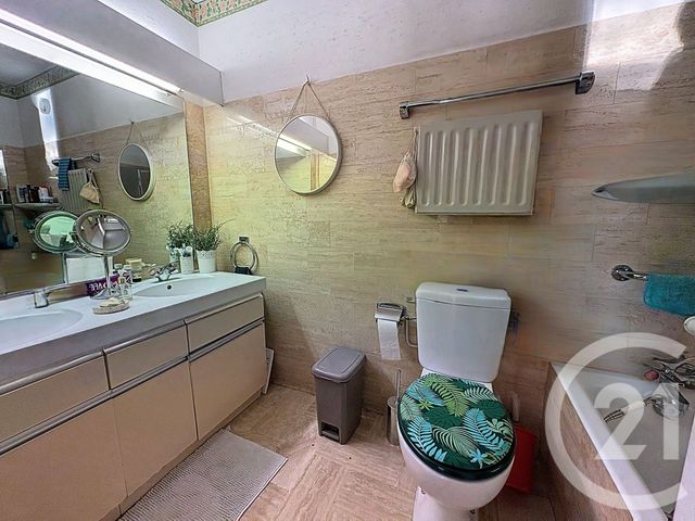 Appartement F4 &agrave; vendre - 4 pi&egrave;ces - 110 m2 - Mandelieu La Napoule - 06 - PROVENCE-ALPES-COTE-D-AZUR