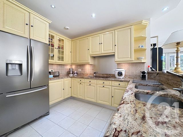 Appartement F7 et + &agrave; vendre - 7 pi&egrave;ces - 169,77 m2 - Mandelieu La Napoule - 06 - PROVENCE-ALPES-COTE-D-AZUR