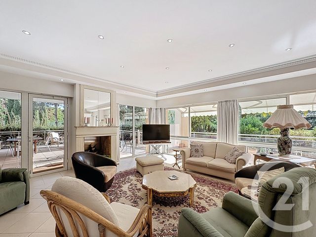 Appartement F7 et + &agrave; vendre - 7 pi&egrave;ces - 169,77 m2 - Mandelieu La Napoule - 06 - PROVENCE-ALPES-COTE-D-AZUR