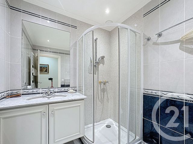 Appartement F7 et + &agrave; vendre - 7 pi&egrave;ces - 169,77 m2 - Mandelieu La Napoule - 06 - PROVENCE-ALPES-COTE-D-AZUR