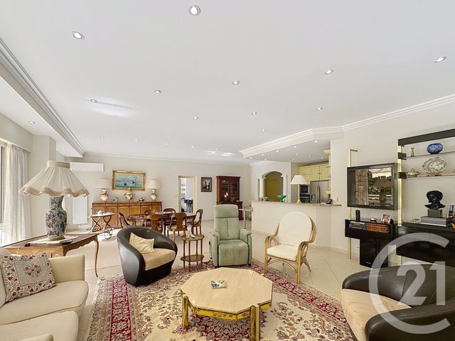 Appartement F7 et + &agrave; vendre - 7 pi&egrave;ces - 169,77 m2 - Mandelieu La Napoule - 06 - PROVENCE-ALPES-COTE-D-AZUR