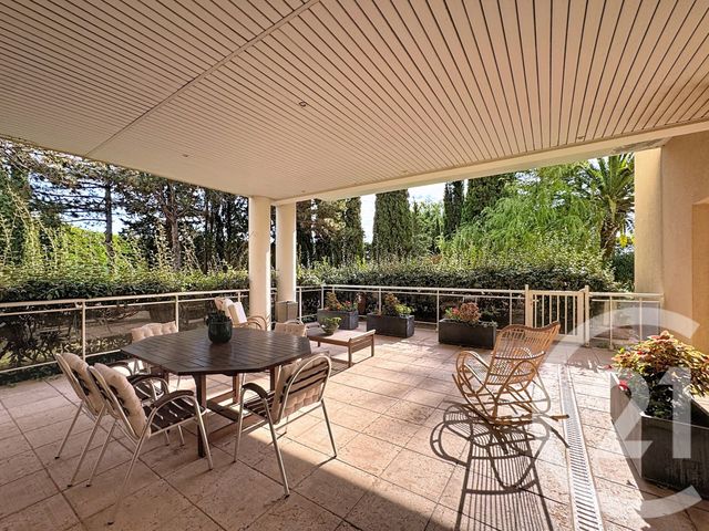 Appartement F7 et + &agrave; vendre - 7 pi&egrave;ces - 169,77 m2 - Mandelieu La Napoule - 06 - PROVENCE-ALPES-COTE-D-AZUR