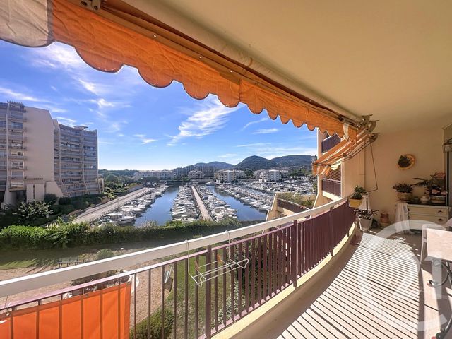 Appartement F2 &agrave; vendre - 2 pi&egrave;ces - 54,79 m2 - Mandelieu La Napoule - 06 - PROVENCE-ALPES-COTE-D-AZUR