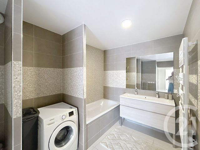 Appartement F4 &agrave; vendre - 4 pi&egrave;ces - 92 m2 - Mandelieu La Napoule - 06 - PROVENCE-ALPES-COTE-D-AZUR