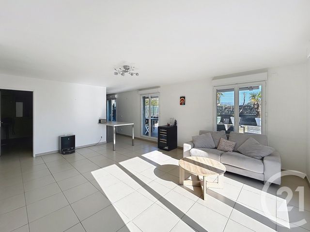 Appartement F4 &agrave; vendre - 4 pi&egrave;ces - 92 m2 - Mandelieu La Napoule - 06 - PROVENCE-ALPES-COTE-D-AZUR