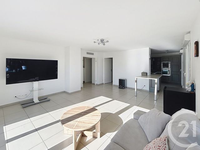 Appartement F4 &agrave; vendre - 4 pi&egrave;ces - 92 m2 - Mandelieu La Napoule - 06 - PROVENCE-ALPES-COTE-D-AZUR