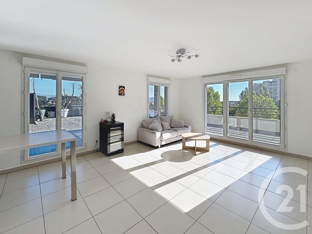 Appartement F4 &agrave; vendre - 4 pi&egrave;ces - 92 m2 - Mandelieu La Napoule - 06 - PROVENCE-ALPES-COTE-D-AZUR