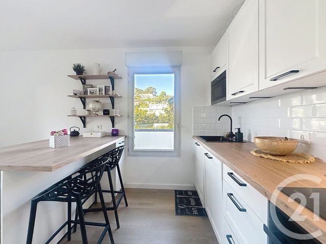 Appartement F3 &agrave; vendre - 3 pi&egrave;ces - 60,30 m2 - Mandelieu La Napoule - 06 - PROVENCE-ALPES-COTE-D-AZUR