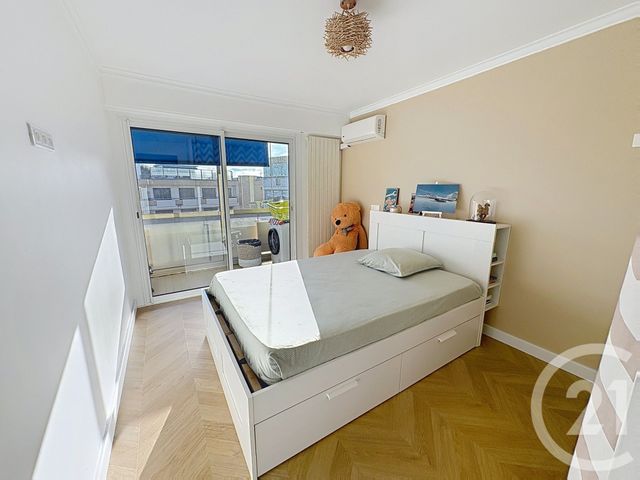 Appartement F4 &agrave; vendre - 4 pi&egrave;ces - 80 m2 - Mandelieu La Napoule - 06 - PROVENCE-ALPES-COTE-D-AZUR