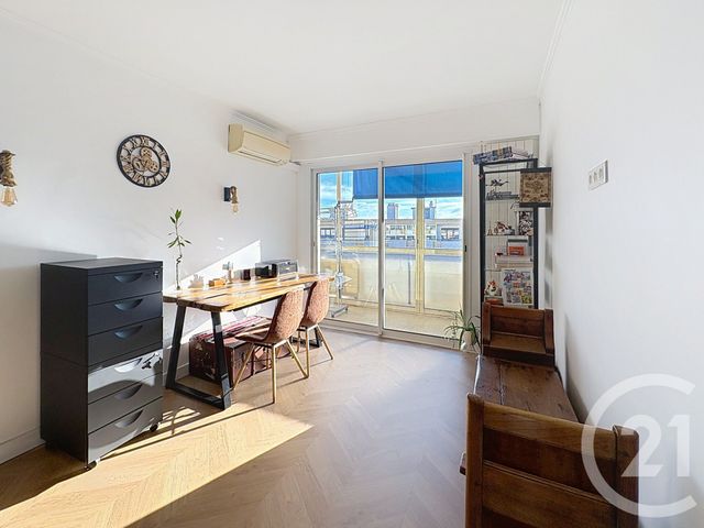 Appartement F4 &agrave; vendre - 4 pi&egrave;ces - 80 m2 - Mandelieu La Napoule - 06 - PROVENCE-ALPES-COTE-D-AZUR