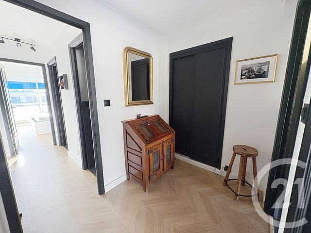 Appartement F4 &agrave; vendre - 4 pi&egrave;ces - 80 m2 - Mandelieu La Napoule - 06 - PROVENCE-ALPES-COTE-D-AZUR