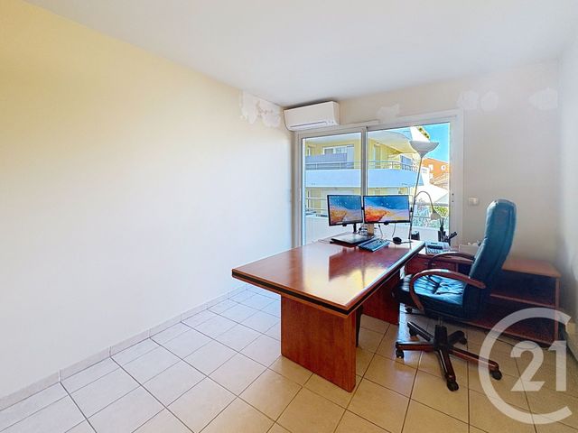 Appartement F4 &agrave; vendre - 4 pi&egrave;ces - 105 m2 - Mandelieu La Napoule - 06 - PROVENCE-ALPES-COTE-D-AZUR