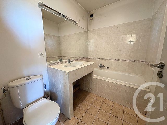 Appartement F4 &agrave; vendre - 4 pi&egrave;ces - 105 m2 - Mandelieu La Napoule - 06 - PROVENCE-ALPES-COTE-D-AZUR