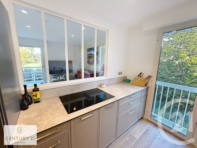 Appartement F3 &agrave; vendre - 3 pi&egrave;ces - 72,55 m2 - Mandelieu La Napoule - 06 - PROVENCE-ALPES-COTE-D-AZUR