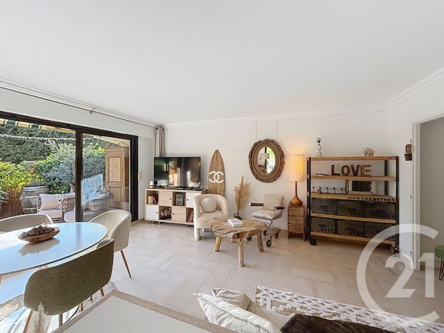 Appartement T2 &agrave; vendre - 2 pi&egrave;ces - 52,36 m2 - Mandelieu La Napoule - 06 - PROVENCE-ALPES-COTE-D-AZUR