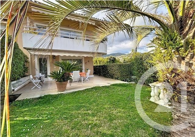 Appartement F4 &agrave; vendre - 4 pi&egrave;ces - 97,34 m2 - Mandelieu La Napoule - 06 - PROVENCE-ALPES-COTE-D-AZUR