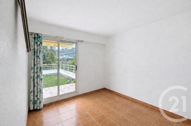 Appartement F4 &agrave; vendre - 4 pi&egrave;ces - 97,34 m2 - Mandelieu La Napoule - 06 - PROVENCE-ALPES-COTE-D-AZUR