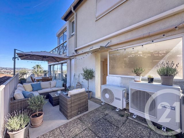 Appartement F5 &agrave; vendre - 5 pi&egrave;ces - 116,36 m2 - Mandelieu La Napoule - 06 - PROVENCE-ALPES-COTE-D-AZUR