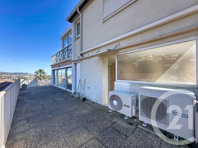 Appartement F5 &agrave; vendre - 5 pi&egrave;ces - 116,36 m2 - Mandelieu La Napoule - 06 - PROVENCE-ALPES-COTE-D-AZUR