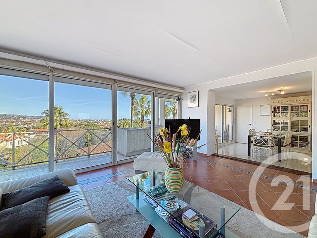 Appartement F5 &agrave; vendre - 5 pi&egrave;ces - 116,36 m2 - Mandelieu La Napoule - 06 - PROVENCE-ALPES-COTE-D-AZUR