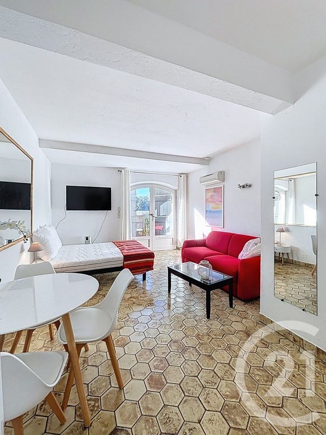 Appartement F1 &agrave; vendre - 1 pi&egrave;ce - 27,71 m2 - Mandelieu La Napoule - 06 - PROVENCE-ALPES-COTE-D-AZUR