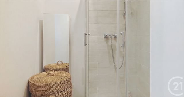 Appartement T2 &agrave; vendre - 2 pi&egrave;ces - 42,82 m2 - Le Cannet - 06 - PROVENCE-ALPES-COTE-D-AZUR