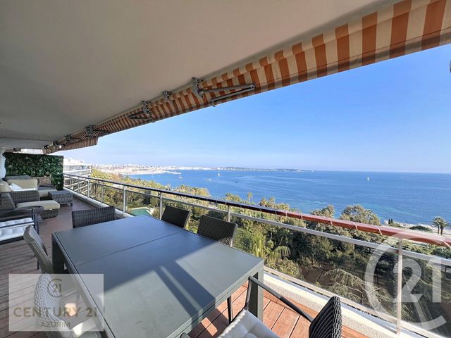 Appartement F5 &agrave; vendre - 5 pi&egrave;ces - 107,46 m2 - Le Golfe Juan - 06 - PROVENCE-ALPES-COTE-D-AZUR