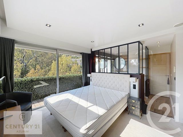 Appartement F5 &agrave; vendre - 5 pi&egrave;ces - 107,46 m2 - Le Golfe Juan - 06 - PROVENCE-ALPES-COTE-D-AZUR