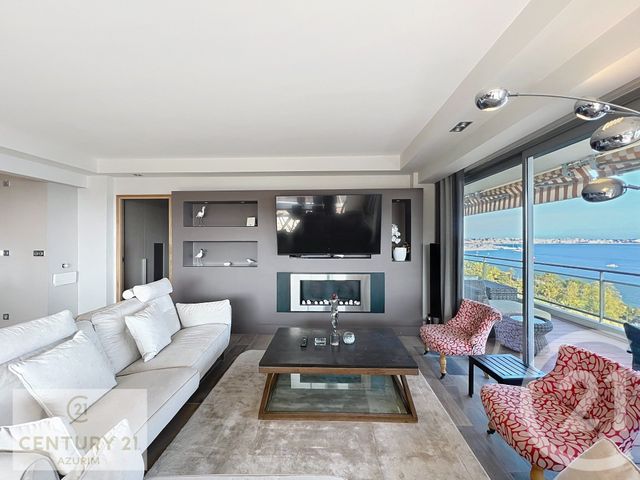 Appartement F5 &agrave; vendre - 5 pi&egrave;ces - 107,46 m2 - Le Golfe Juan - 06 - PROVENCE-ALPES-COTE-D-AZUR