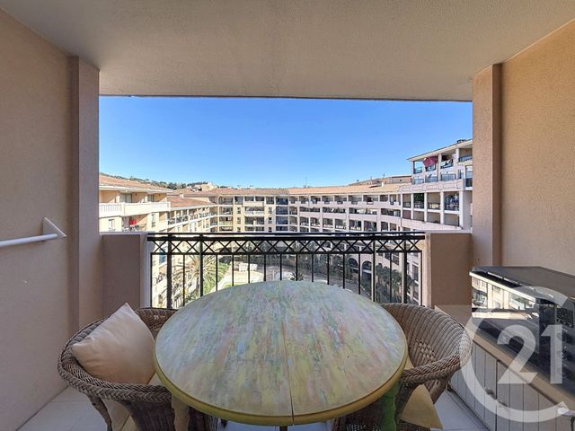 Appartement F1 &agrave; vendre - 1 pi&egrave;ce - 25,61 m2 - Cannes La Bocca - 06 - PROVENCE-ALPES-COTE-D-AZUR