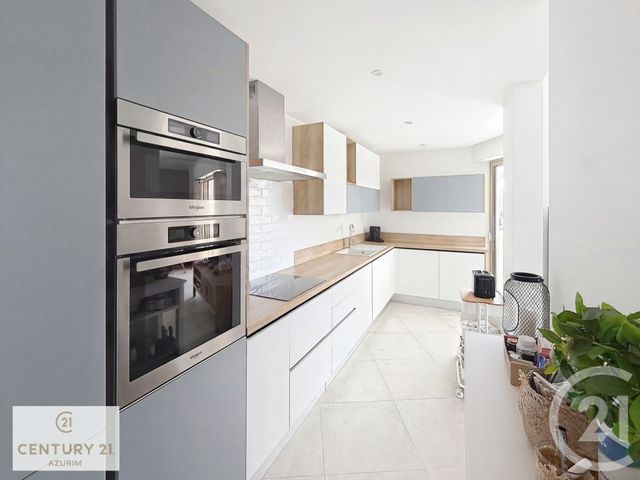 Appartement F4 &agrave; vendre - 4 pi&egrave;ces - 95,52 m2 - Mandelieu La Napoule - 06 - PROVENCE-ALPES-COTE-D-AZUR