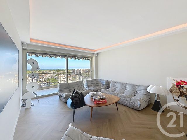 Appartement F4 &agrave; vendre - 4 pi&egrave;ces - 99,62 m2 - Mandelieu La Napoule - 06 - PROVENCE-ALPES-COTE-D-AZUR