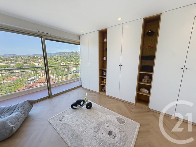 Appartement F4 &agrave; vendre - 4 pi&egrave;ces - 99,62 m2 - Mandelieu La Napoule - 06 - PROVENCE-ALPES-COTE-D-AZUR